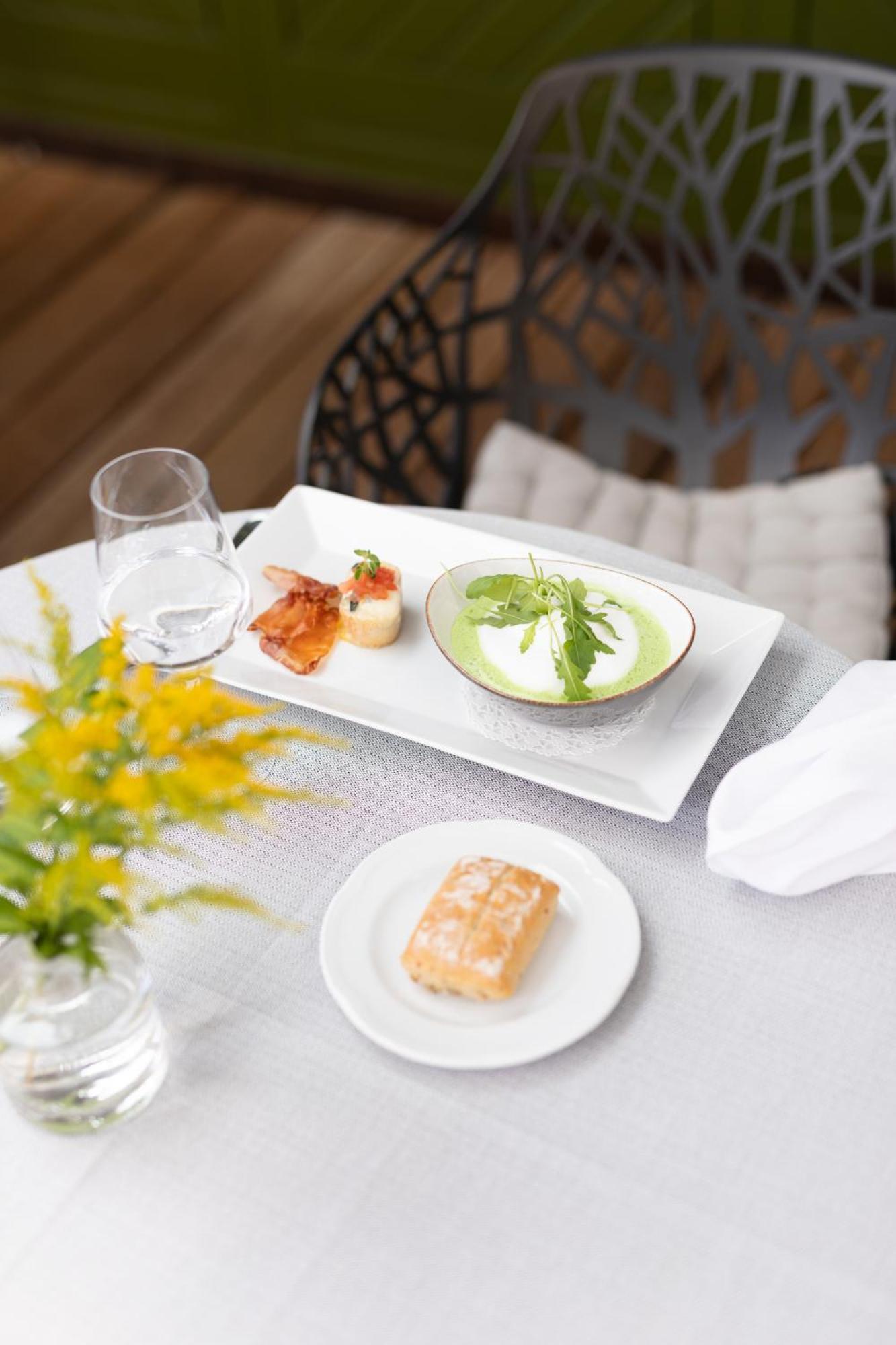 Weinlandhof Hotel กัมลิทซ์ ภายนอก รูปภาพ
